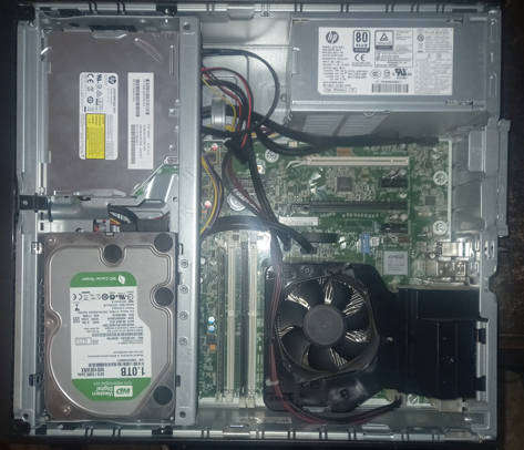 HP EliteDesk 705 G3 Small Form Factor (SFF) PC with an AMD 7th Gen A8-9600