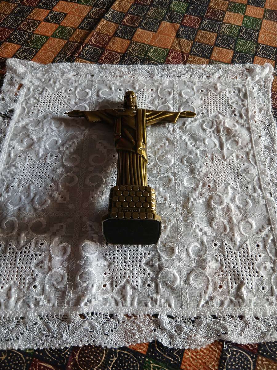 CHRIST THE REDEEMER METAL STATUE