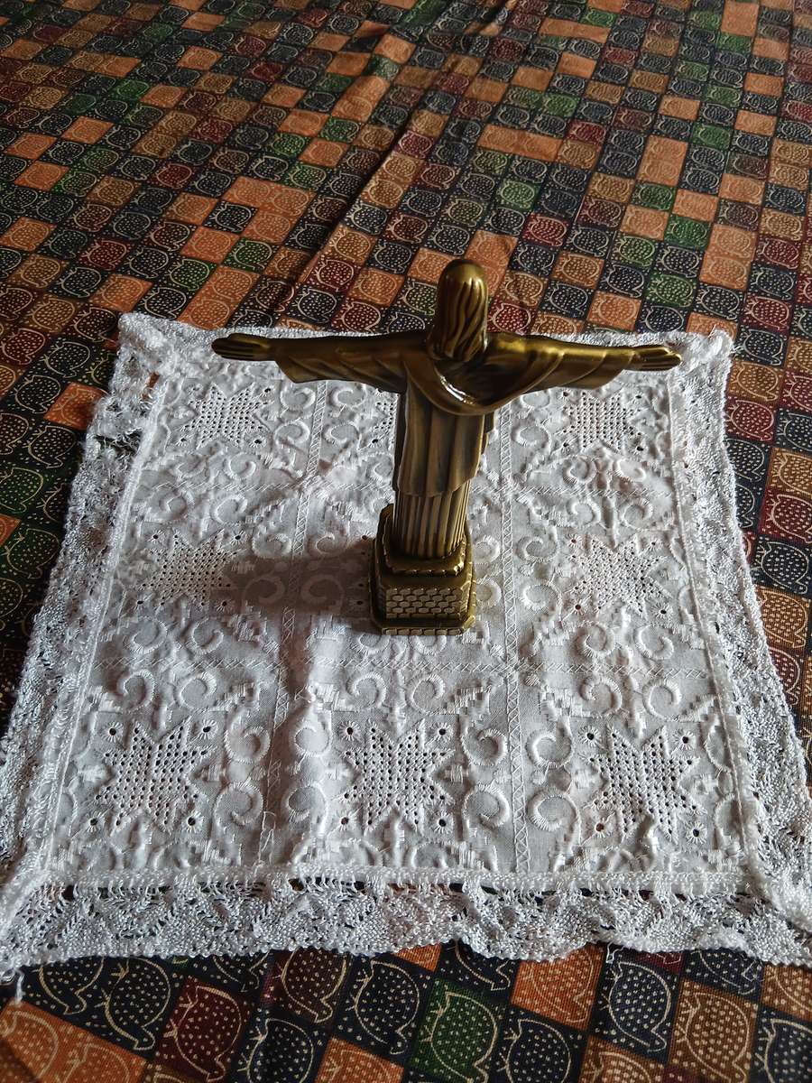 CHRIST THE REDEEMER METAL STATUE