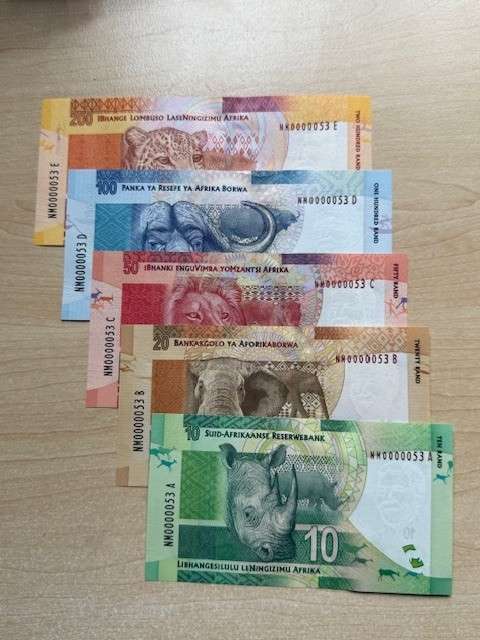 SAME SERIAL NUMBER SA BANK NOTES - PREFIX "NM" Very Low Number notes, SET No #53