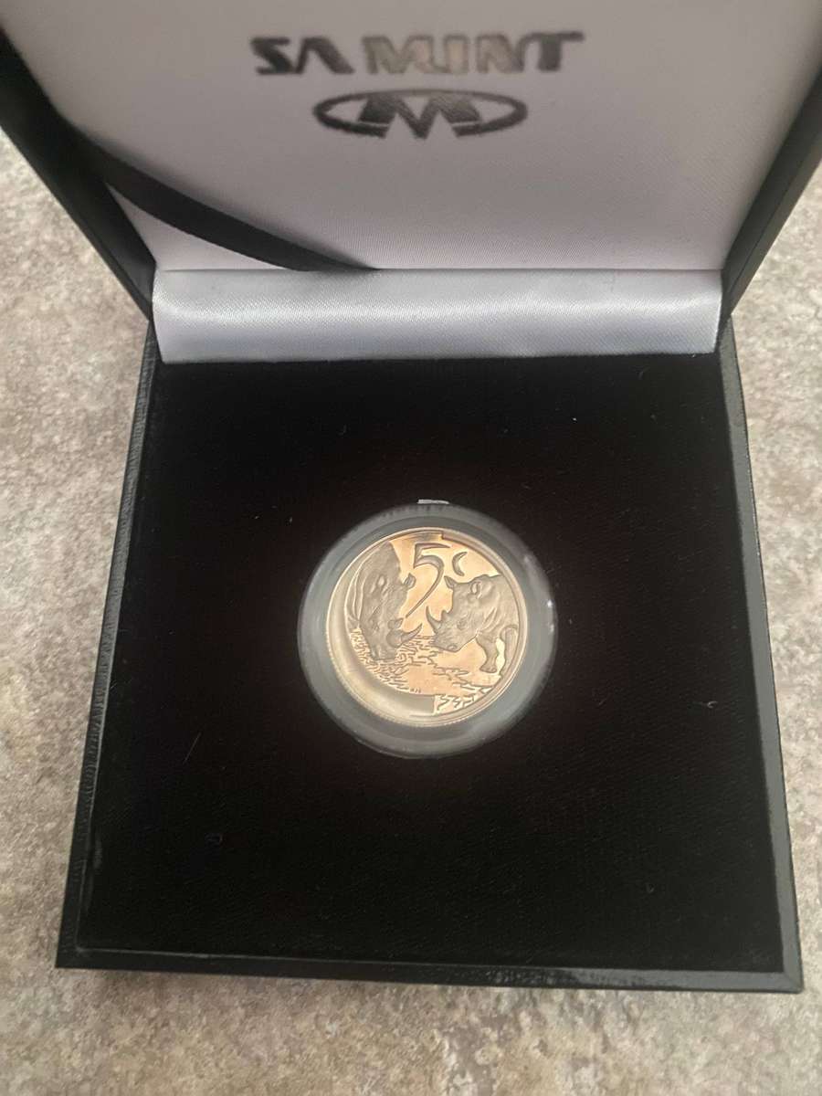 WILDLIFE SERIES 2003 "The Rhino" 5c (1/4 oz) Silver Coin