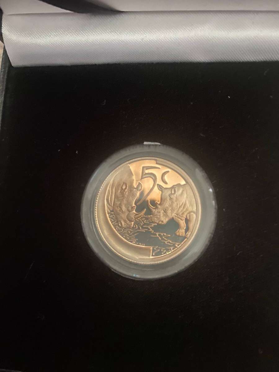 WILDLIFE SERIES 2003 "The Rhino" 5c (1/4 oz) Silver Coin