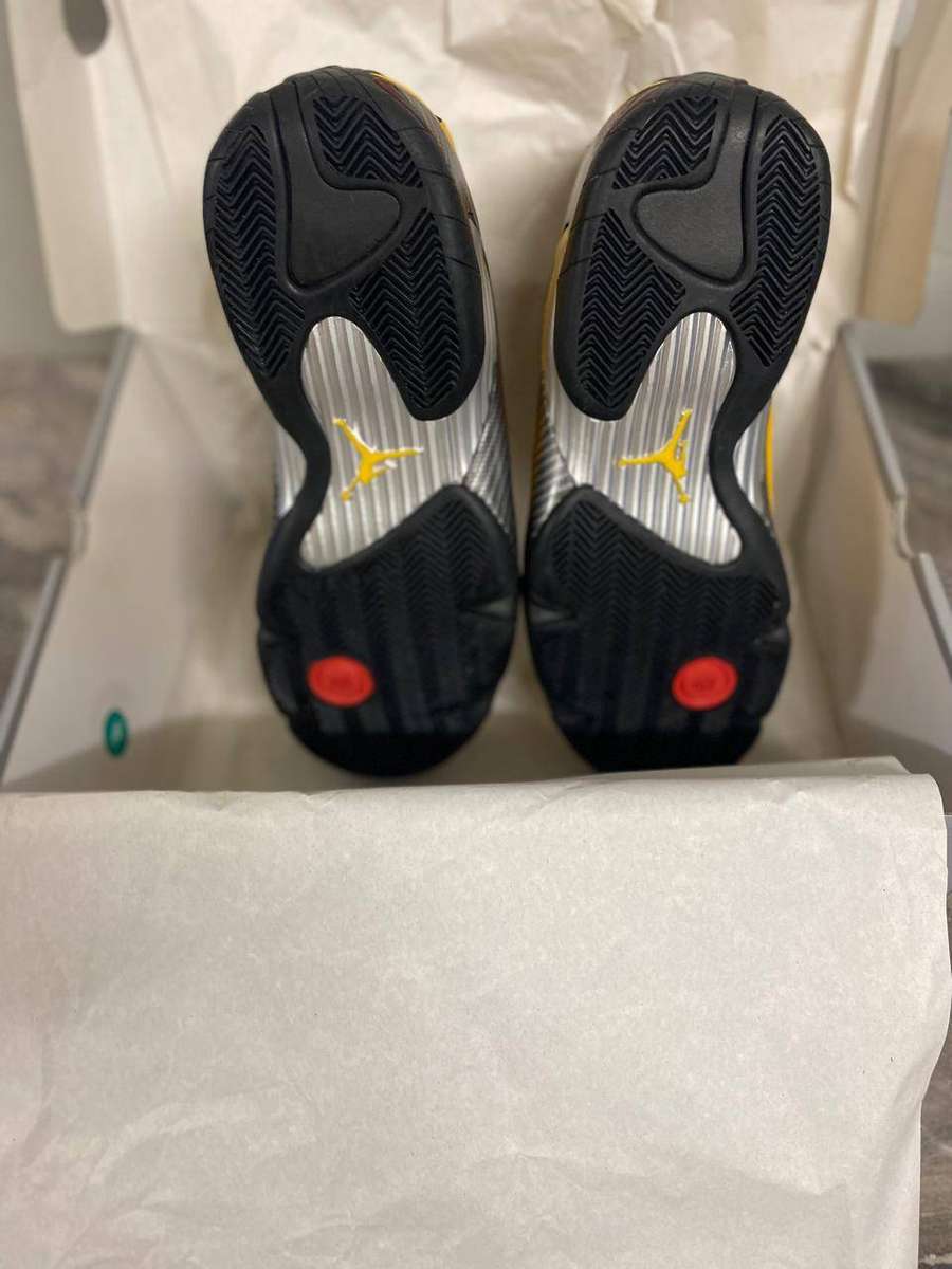 AIR JORDAN YELLOW FERRARI
