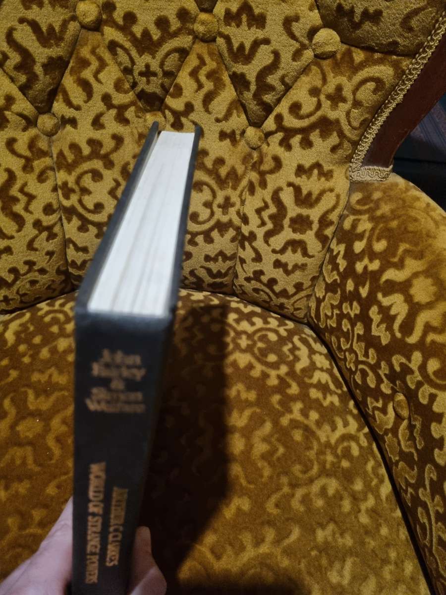 Arthur C. Clarke's World of Strange Powers!