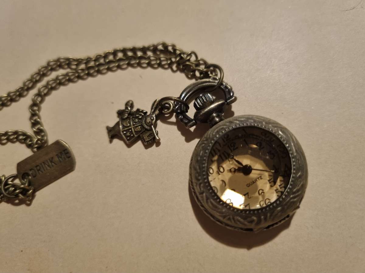 Alice in Wonderland Quartz Antique Pocket Watch