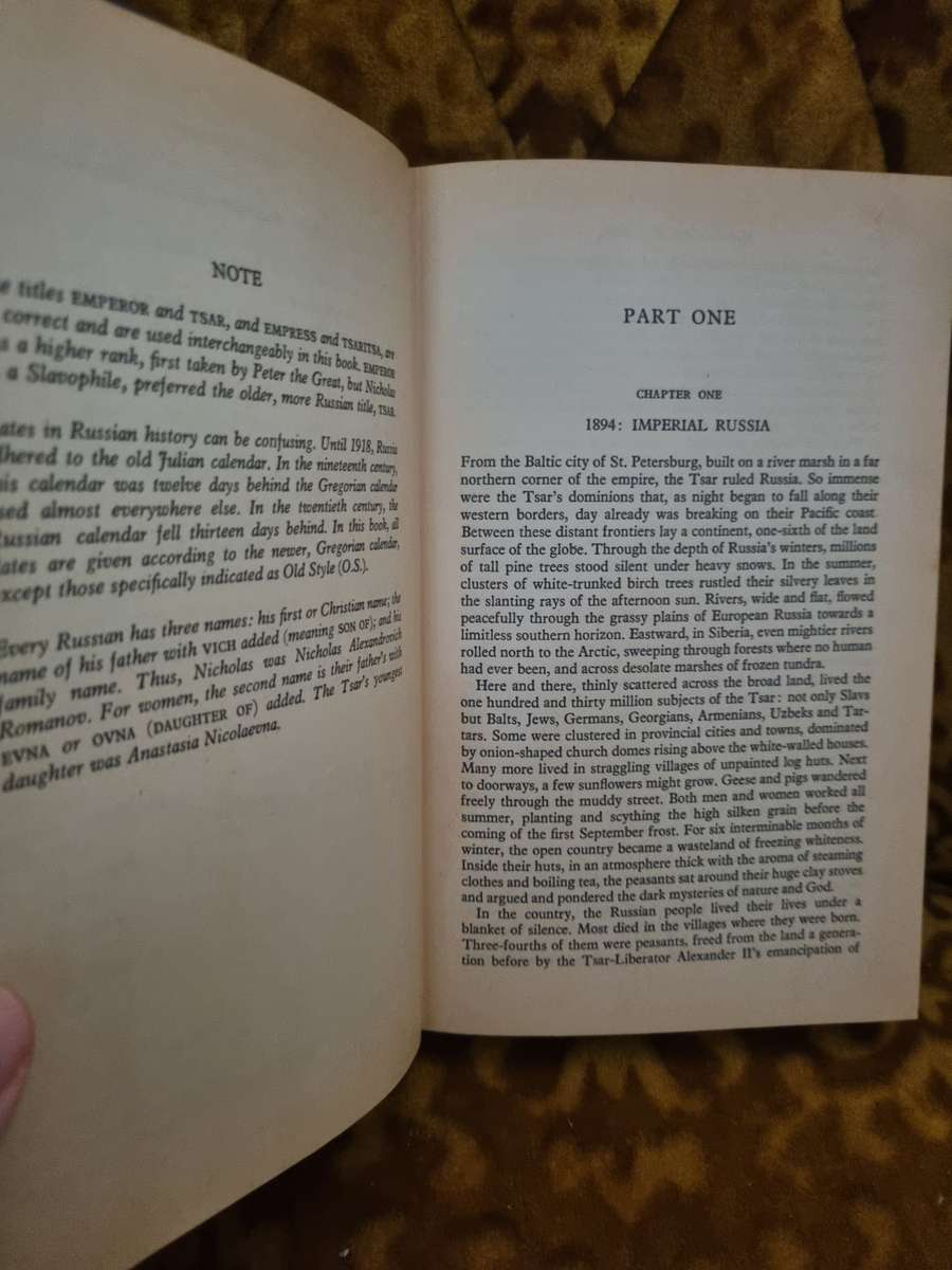 Nicholas and Alexandra, by RK Massie