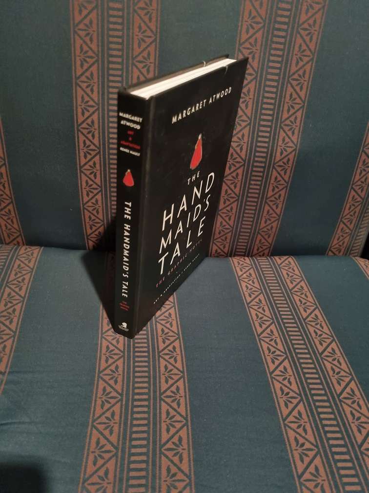 The Handmaid's Tale - Margaret Atwood - Graphic adaptation, hardcover comic