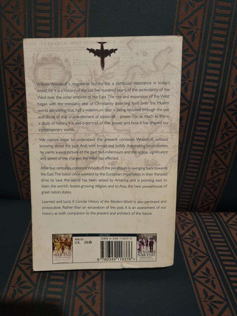 A Concise History of the Modern World - William Woodruff