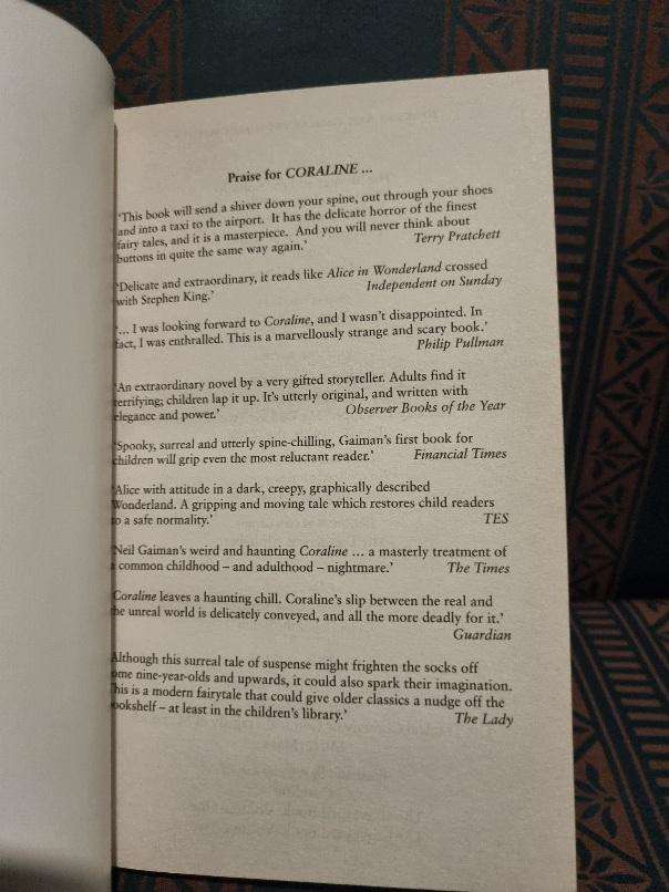 Coraline - Neil Gaiman