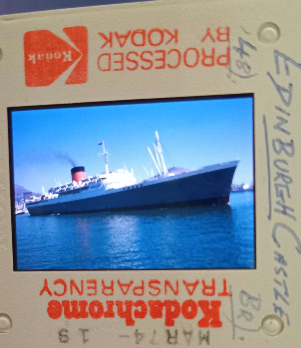 2 x Old slides (Ships) Edinburgh Castle & Pendennis Castle