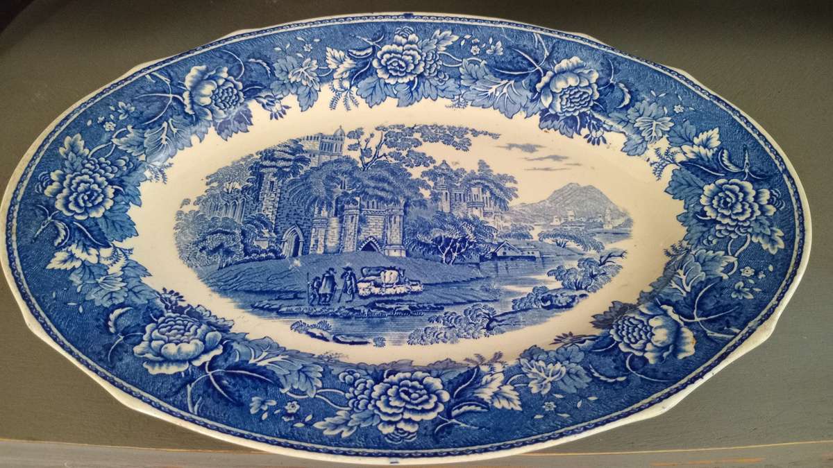 Large Vintage ARABIA of Finland Oval Platter