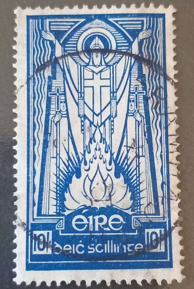 IRELAND  IRISH 10/-,1945 ST PATRICK WWII ERA COMMEMORATIVE VF USED