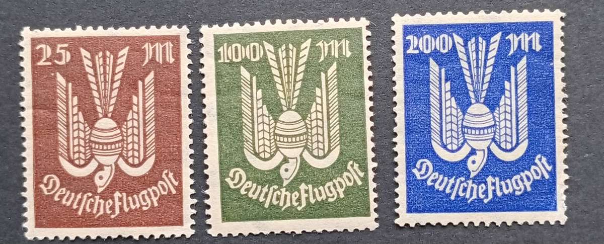 GERMANY, 1922 early Airmail issue 25M+100M+200M