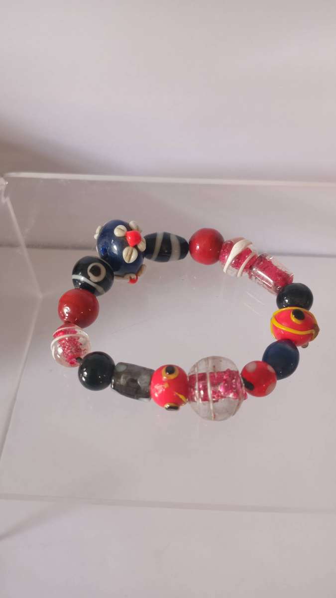 Vintage Murano Bracelet with beautiful glass beads