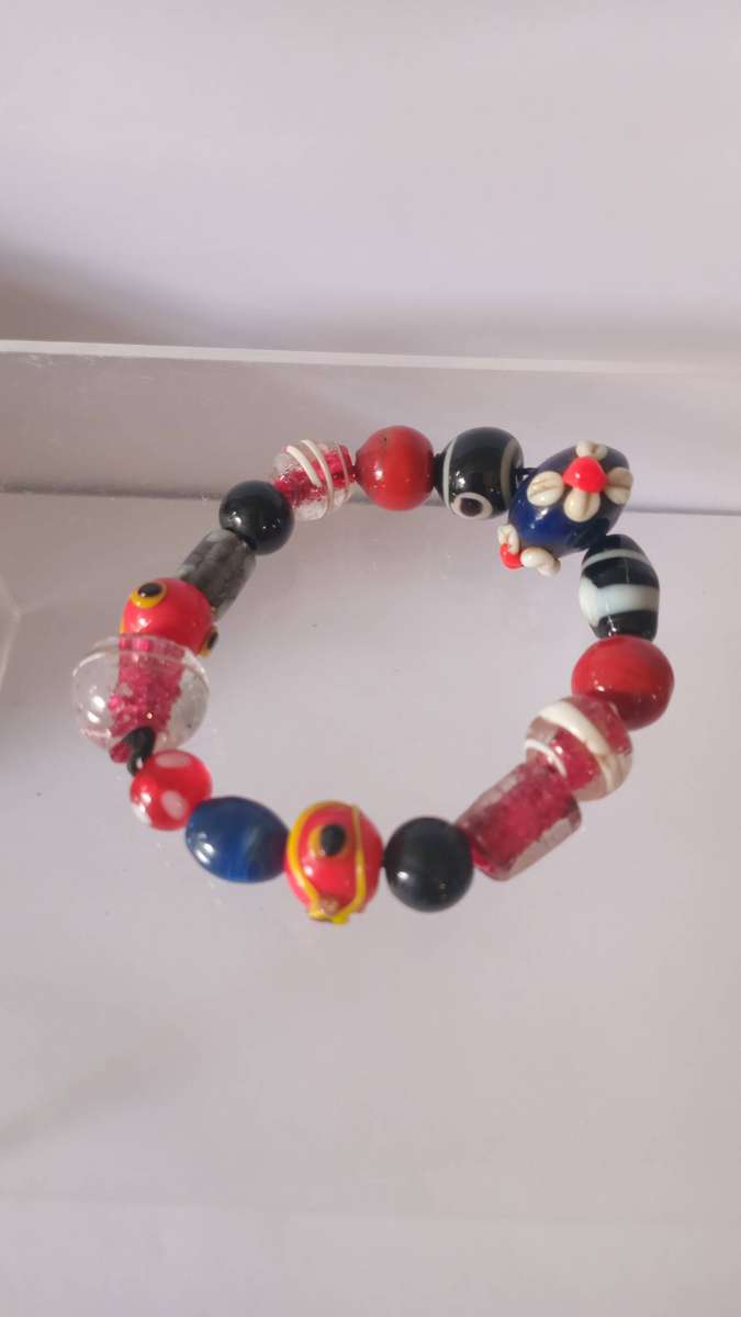 Vintage Murano Bracelet with beautiful glass beads
