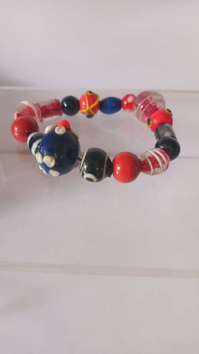 Vintage Murano Bracelet with beautiful glass beads