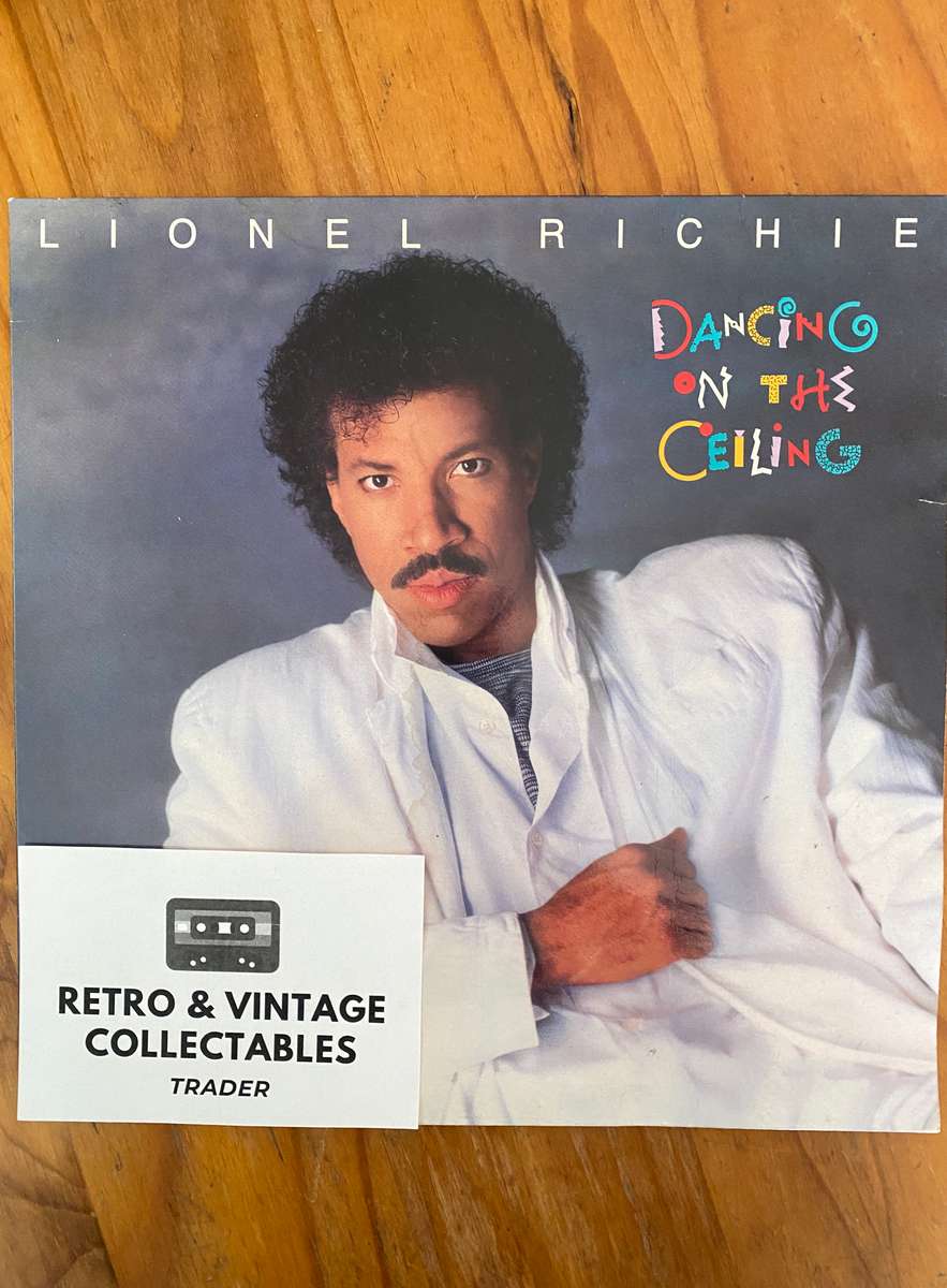 Lionel Richie - Dancing On The Ceiling (Gatefold Cover) LP VG/VG+ SA Pressing