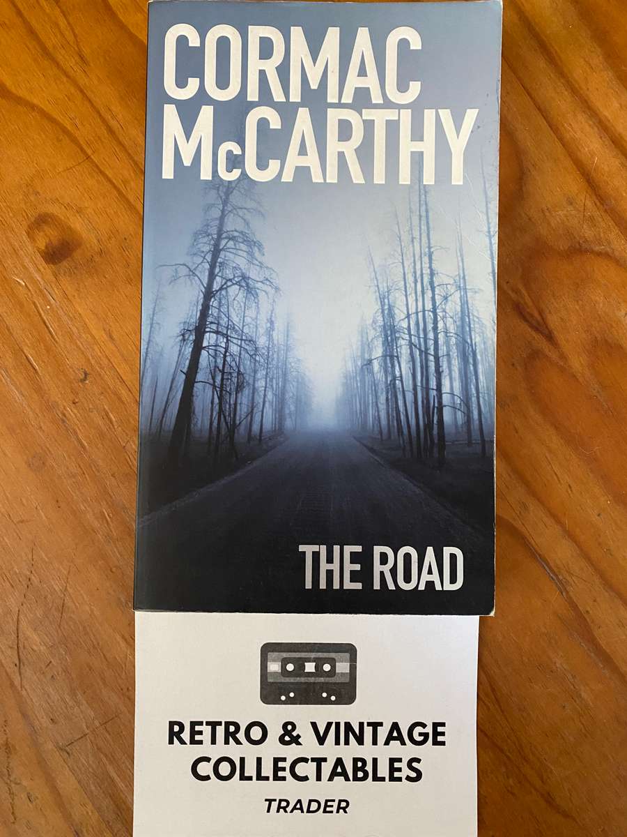 Cormac McCarthy - The Road