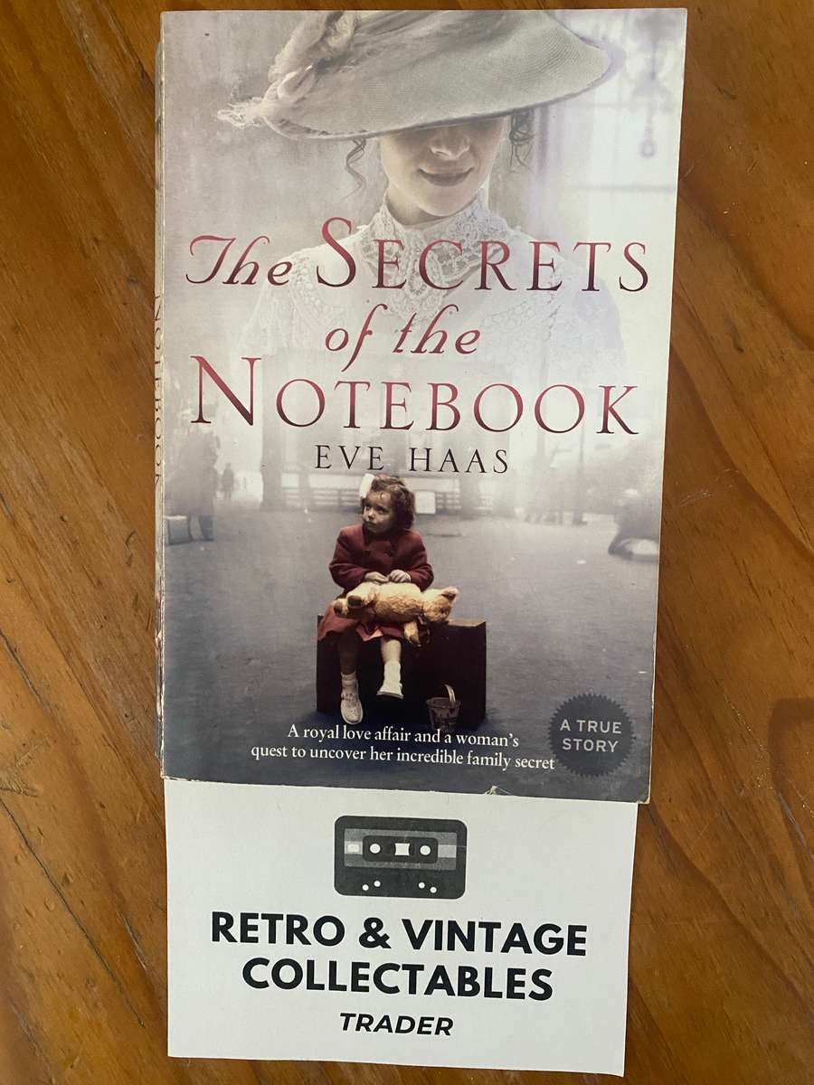 Eve Haas - The Secrets Of The Notebook