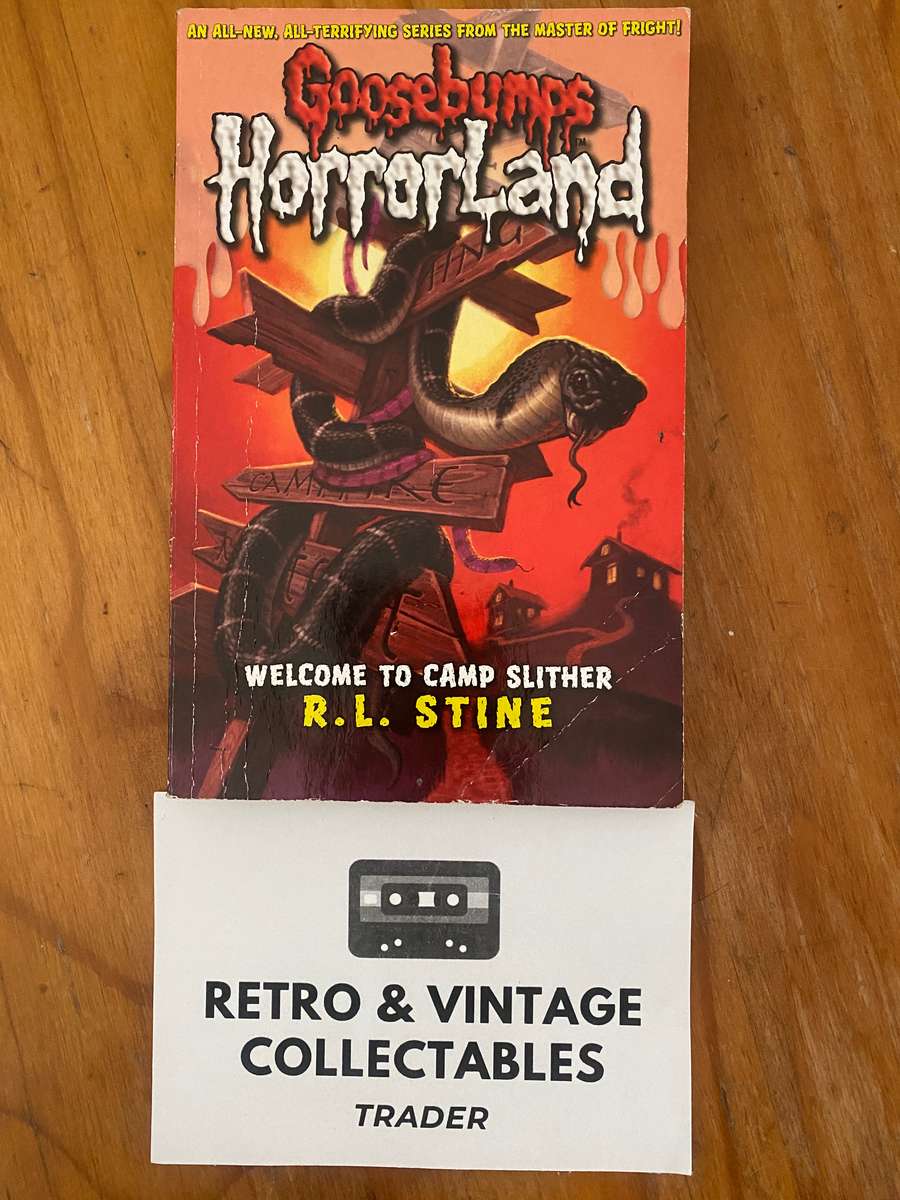 RL Stine - Goosebumps: Welcome To Camp Slither