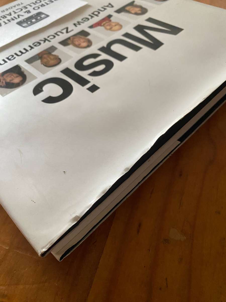Andrew Zuckerman - Music (Hardcover)