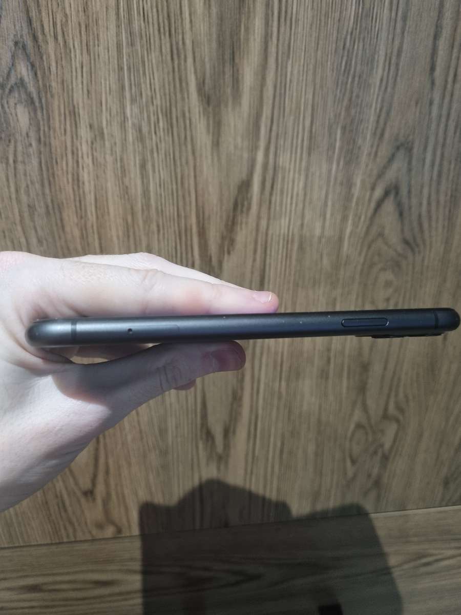 iPhone 11 Black 128gb