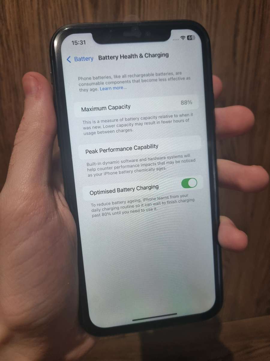 iPhone 11 Black 128gb