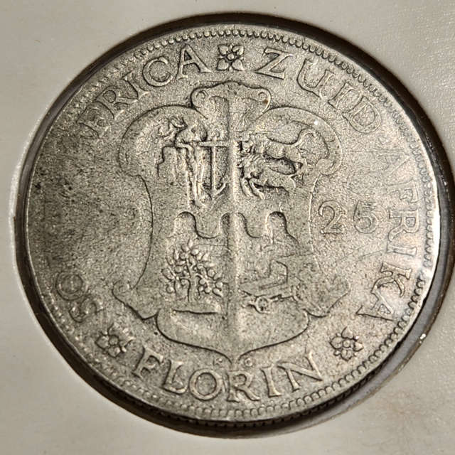 2 (TWO) SHILLING (FLORIN) - 1925  - RARE ! Low Mintage (50 146 only) - Fine Condition !