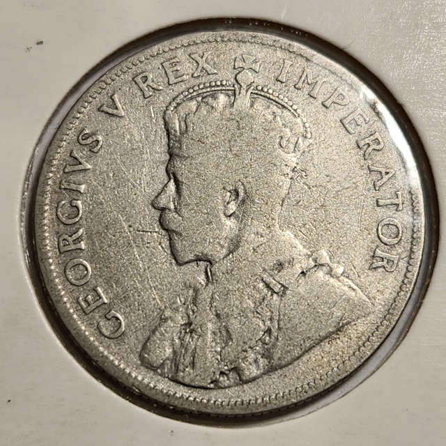 2 (TWO) SHILLING (FLORIN) - 1925  - RARE ! Low Mintage (50 146 only) - Fine Condition !