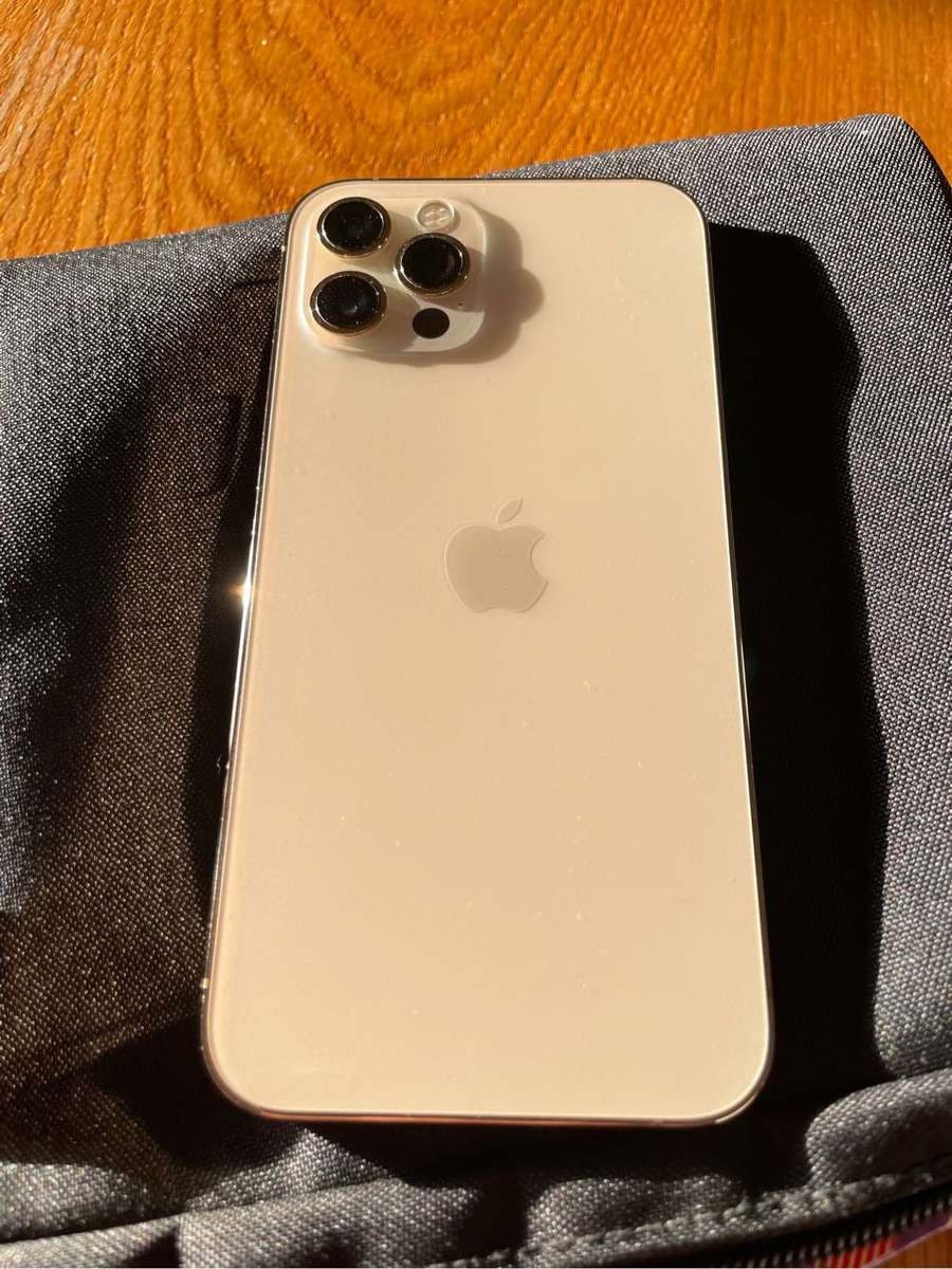 iPhone 12 pro 256gb gold