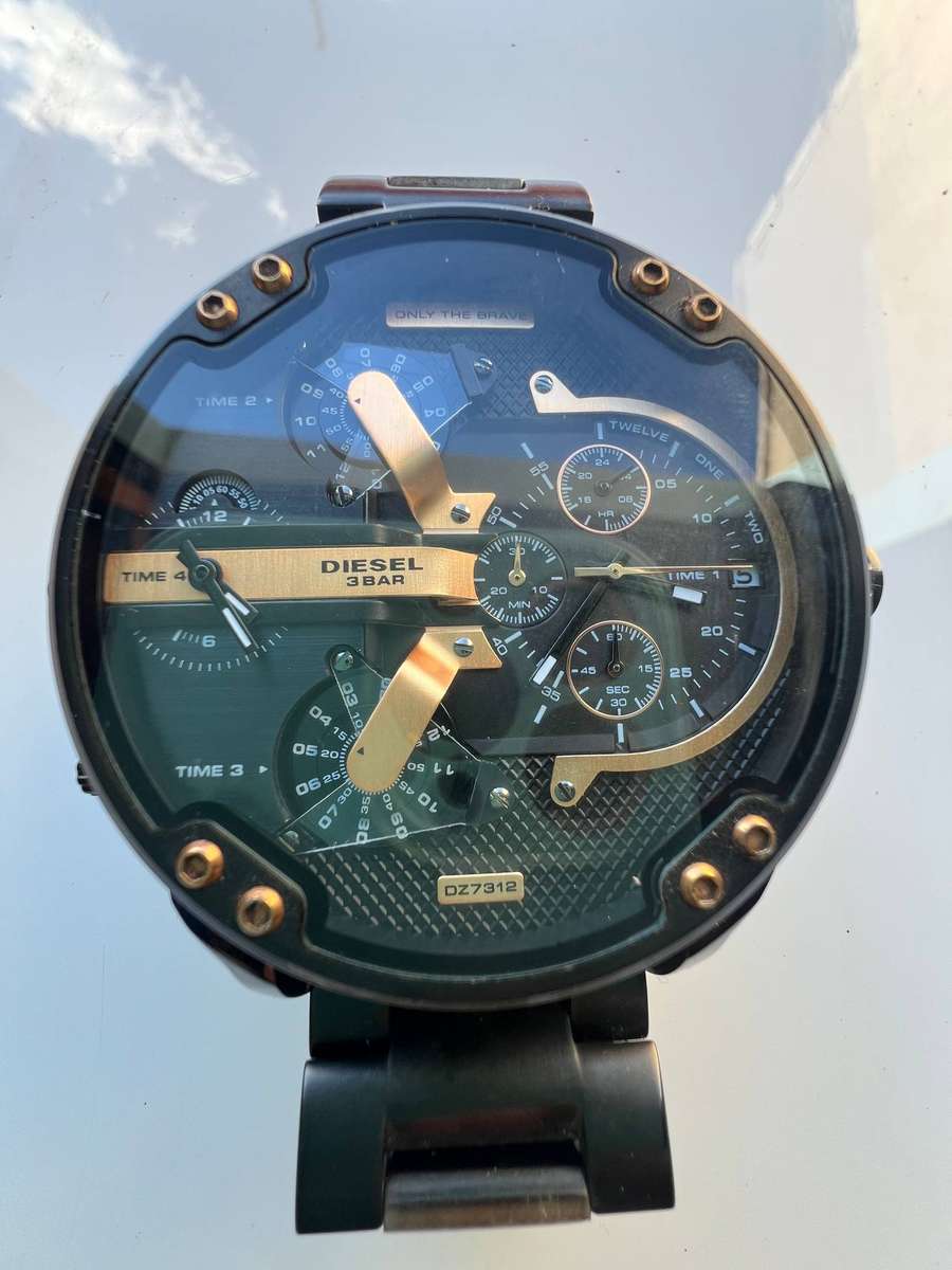 Diesel 3 Bar Watch