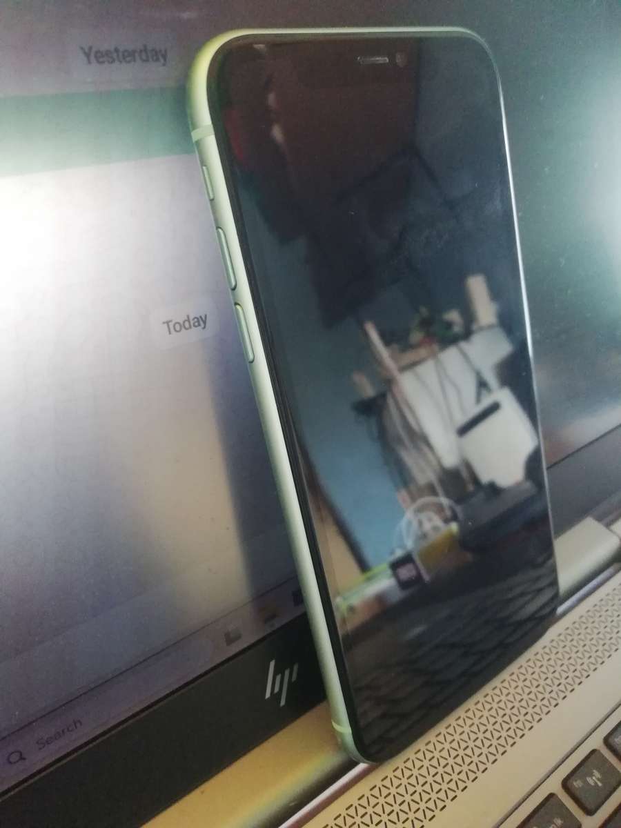 IPHONE 11 64GB PURPLE