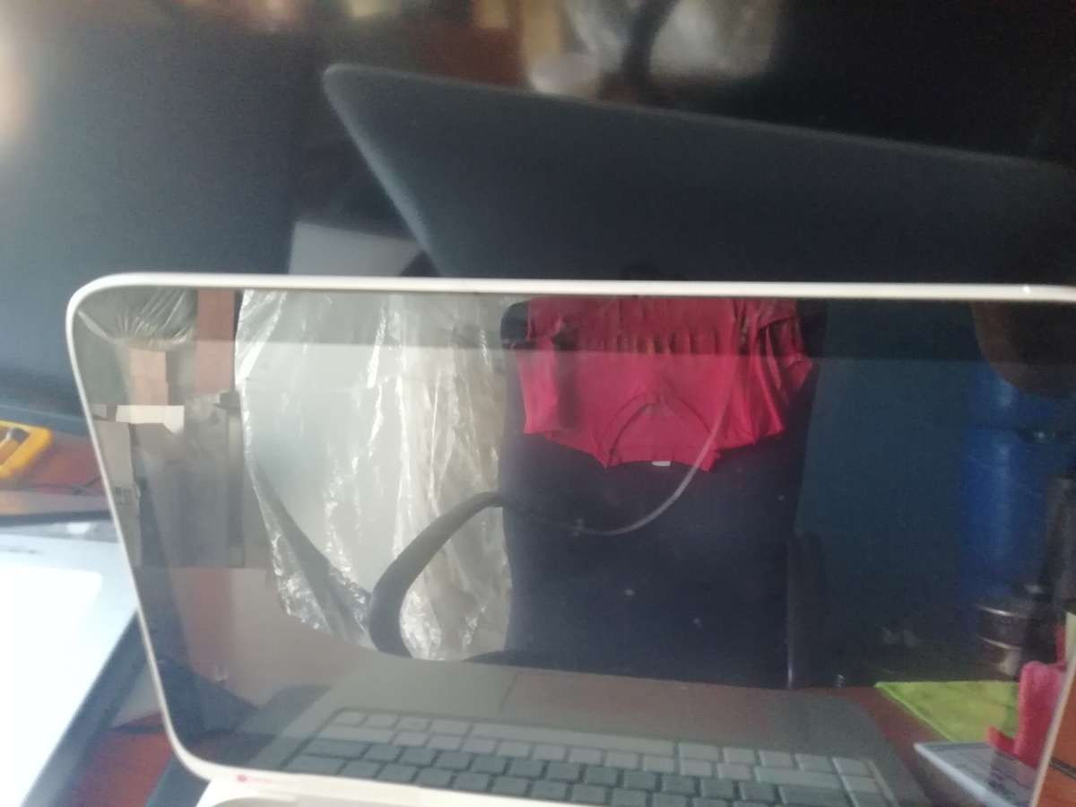 HP Notebook Core i3 Beats audio