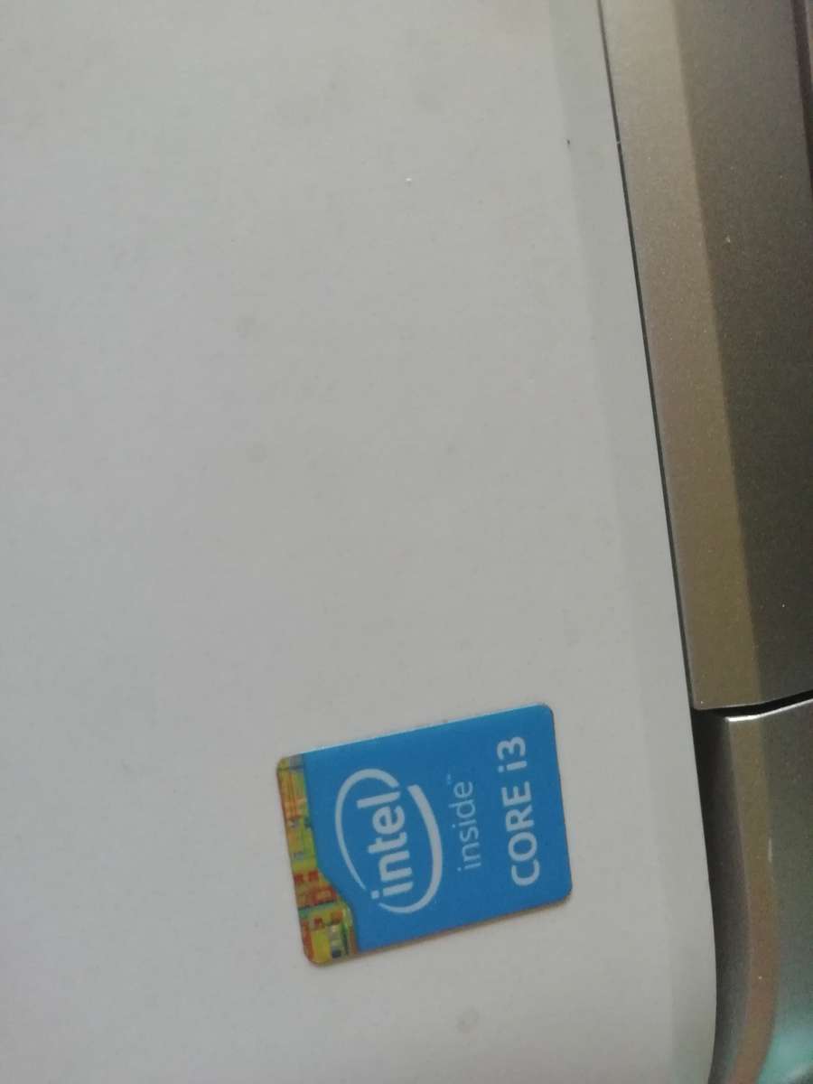 HP Notebook Core i3 Beats audio