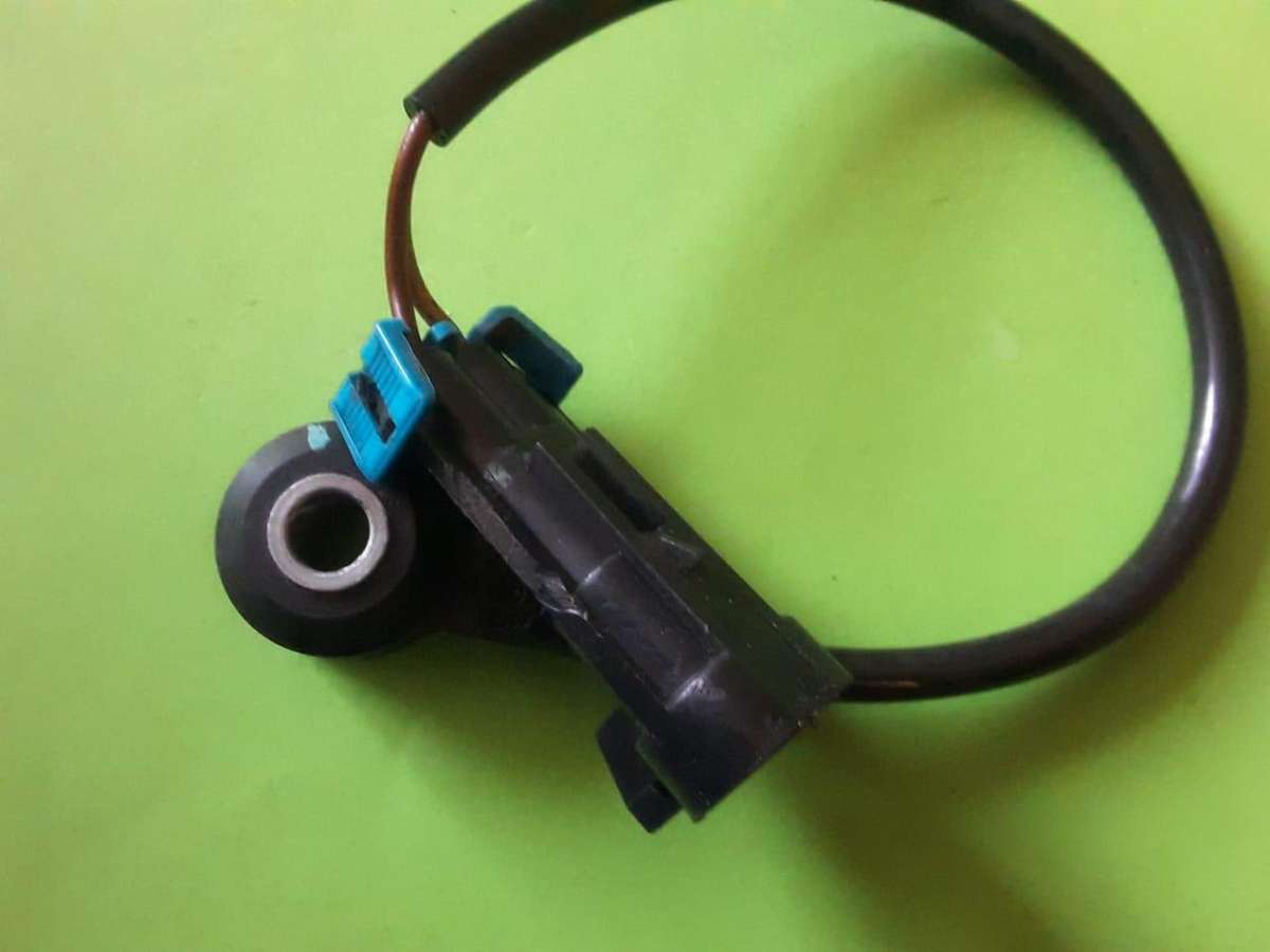 OPEL KADET OR CORSA KNOCK SENSOR.ORIGINAL