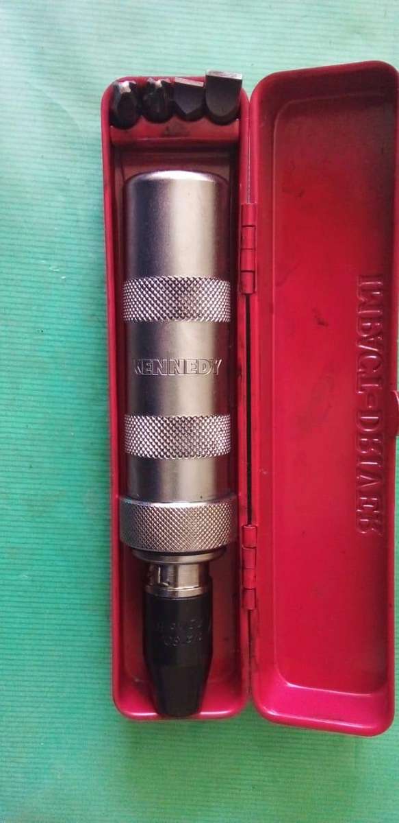 KENNEDY MAKE IMPACT DRIVE SET.