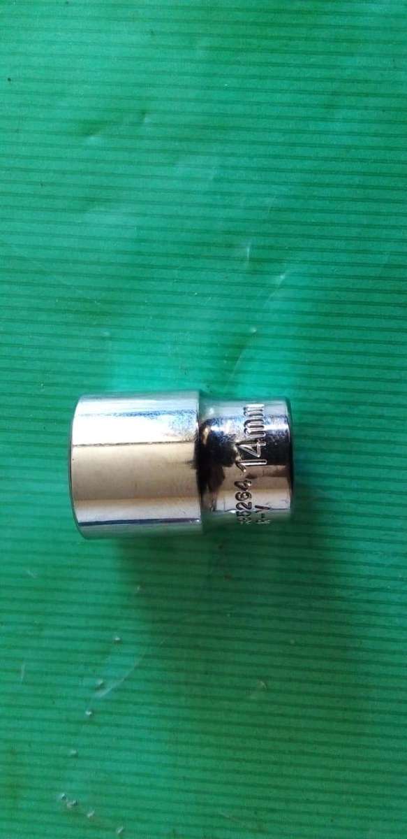 NEW SIZE 14mm TOMI HAWK 1/4"' socket as per image.