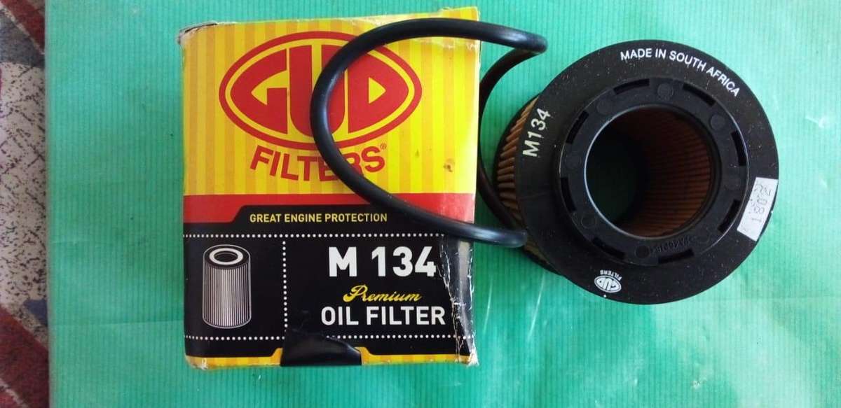 FORD EVEREST OR MAZDA BT50 GUD OIL FILTER