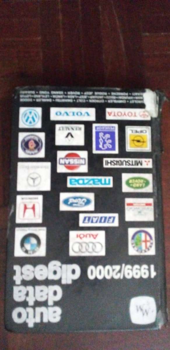 AUTO DATA DIGEST 1999.2000