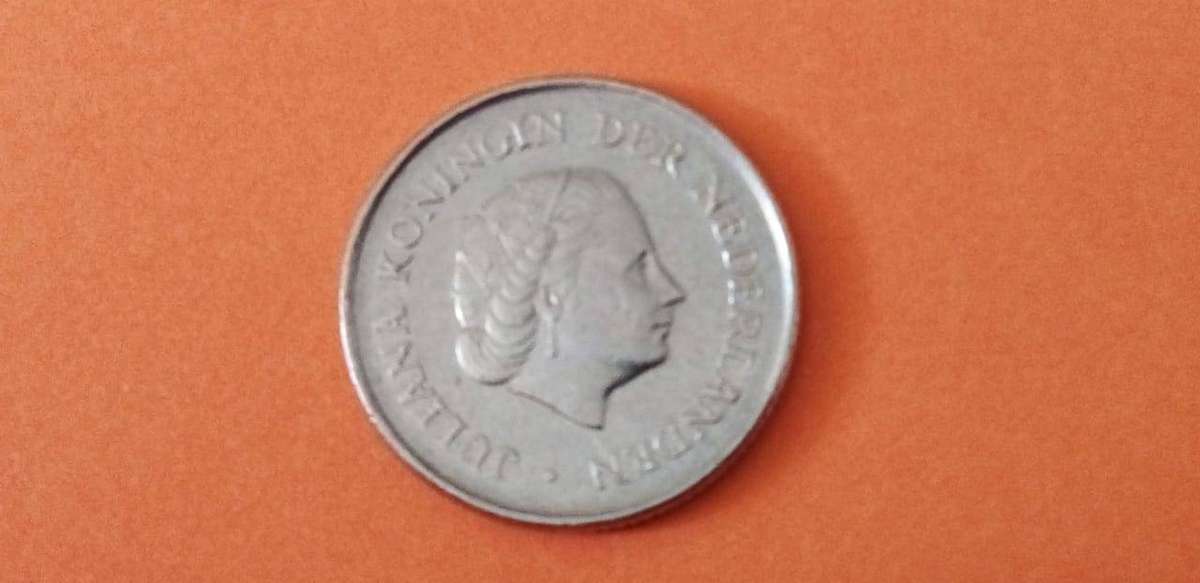 NEHTERLANDS 1969 25 cent COIN
