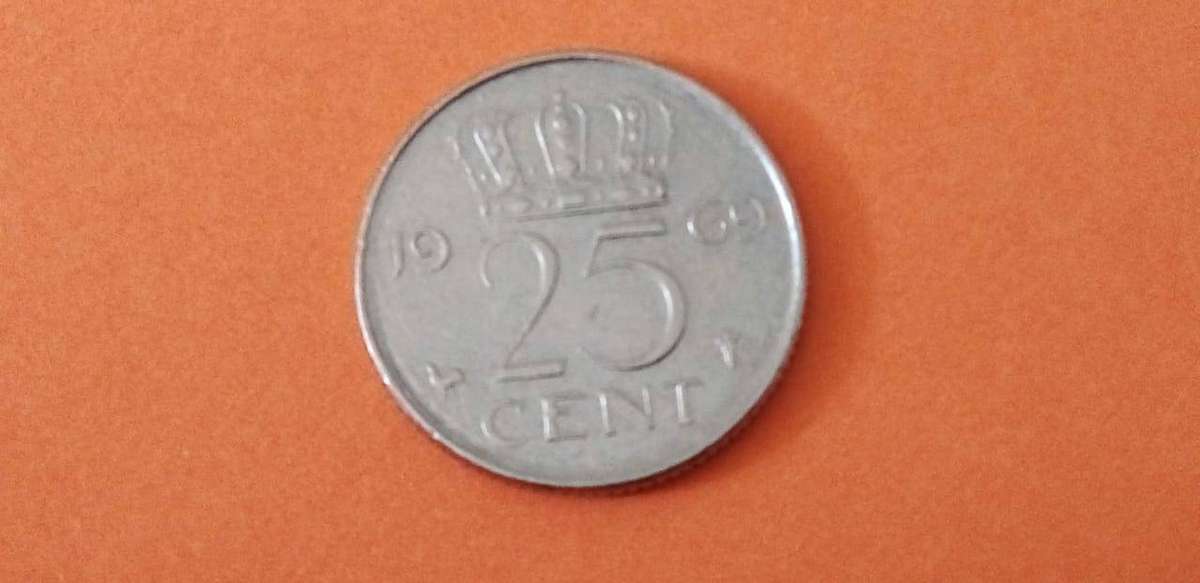 NEHTERLANDS 1969 25 cent COIN