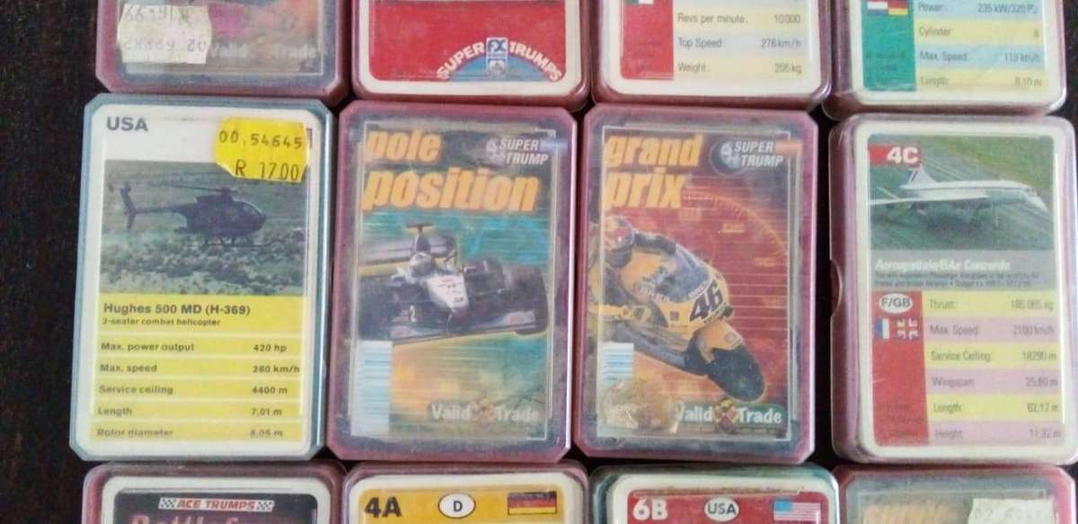 SALE......VINTAGE TRUMP CARD PLAY SET.X12