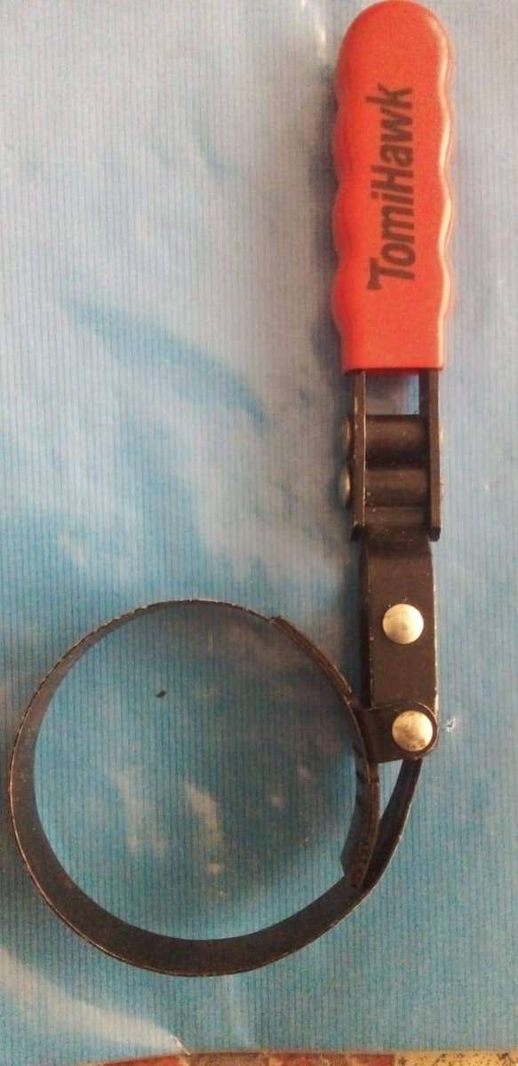 OIL FILTER TOOL. TOMIHAWK MAKE.GOOD QUALITY LIKE NEW.