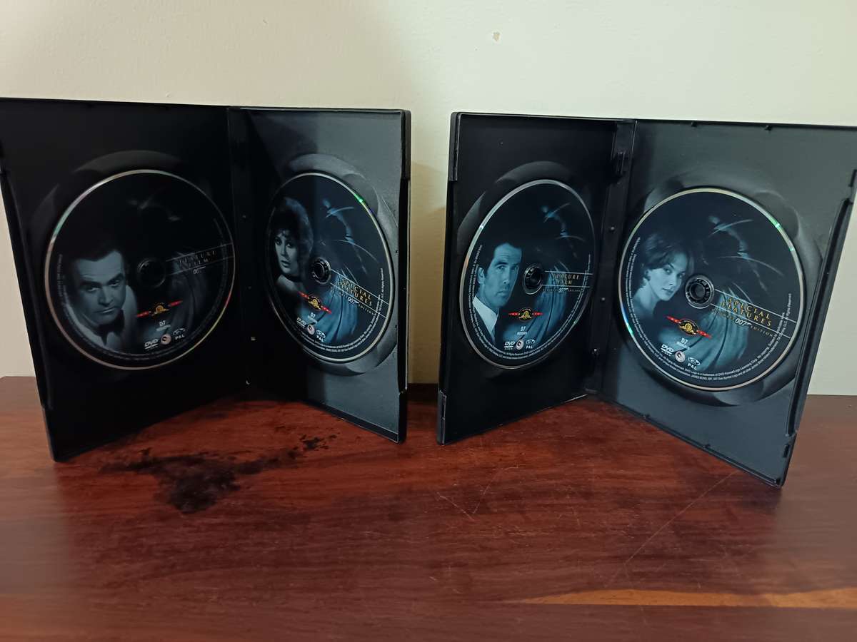 James Bond Ultimate Edition Combo on DVD