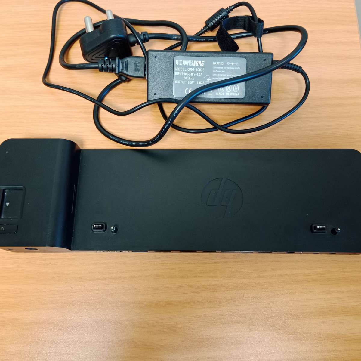 HP Probook 640 G2 Intel-i5 6th Gen 250GB SSD 16GB Ram and OEM HP Slimline Dock with New OEM Battery