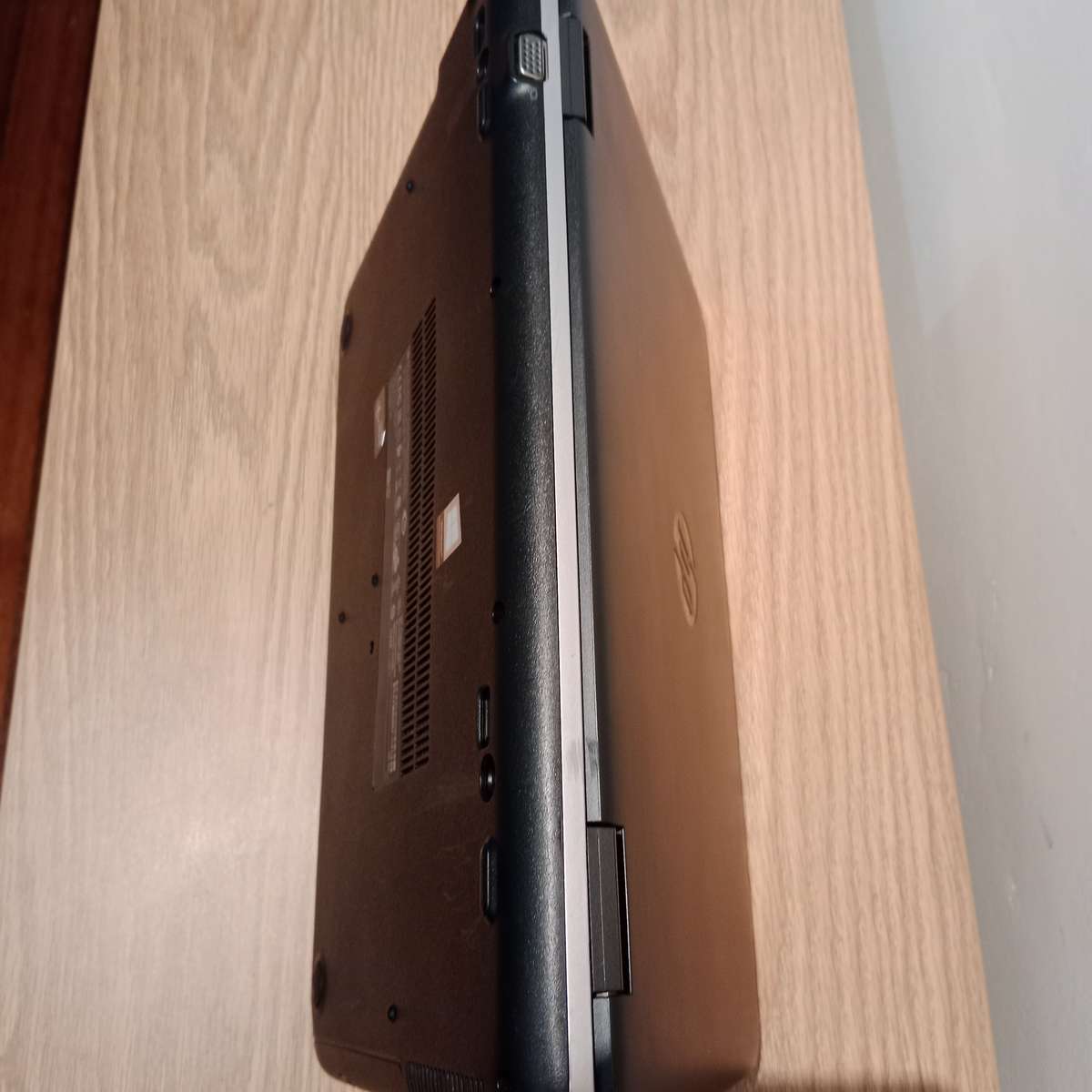 HP 640 G3 i3-7th Gen 8GB - 250GB SSD