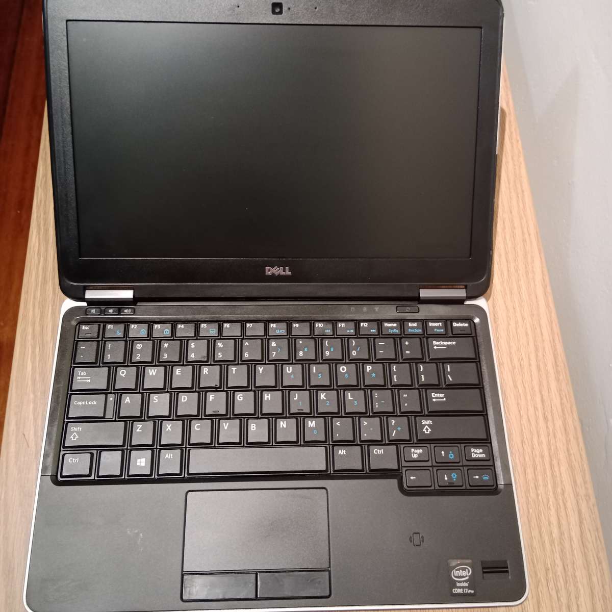 Dell Latitude E7240 i7-4th Gen with 8GB Ram - 250Gb SSD - LTE Module