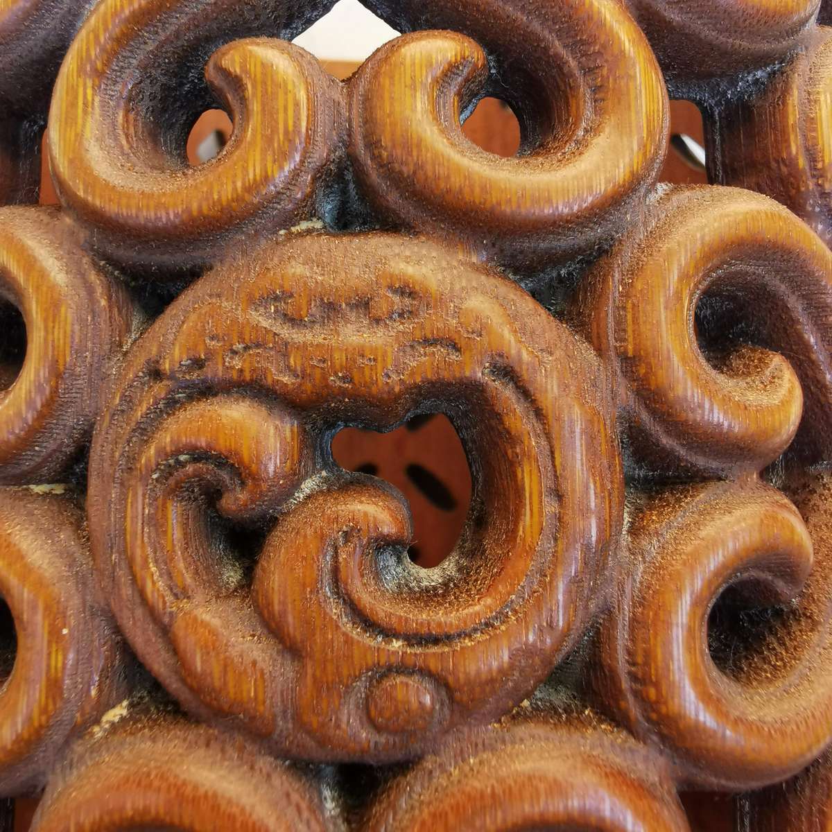 Antique Chinese The old Tibetan bamboo carving pen container from Chinese Qing Dynasty