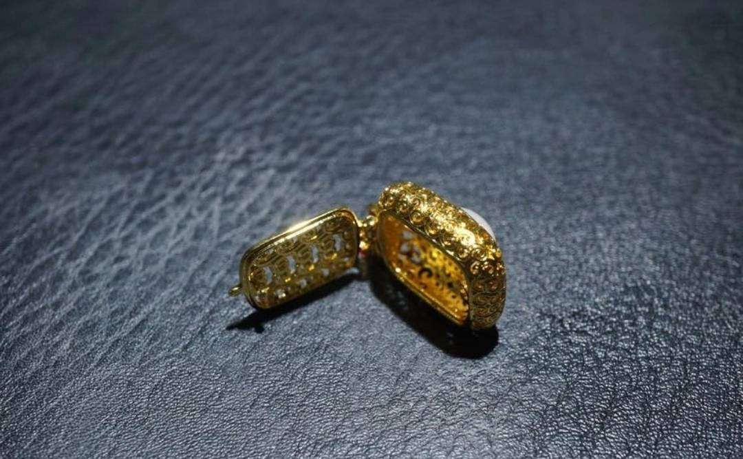 Antique Chinese Sachet Pendant with Old Hotan  White Jade.