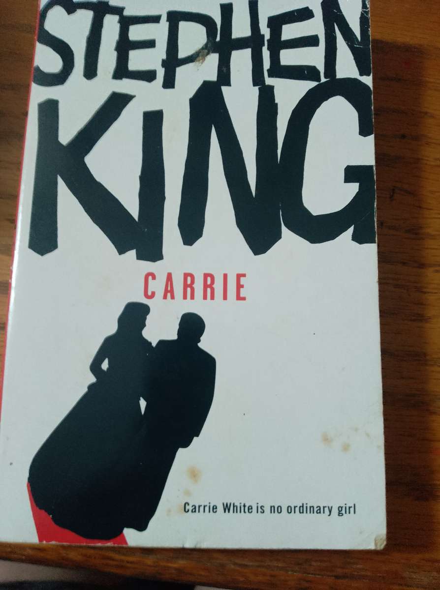 Stephen King. Carrie